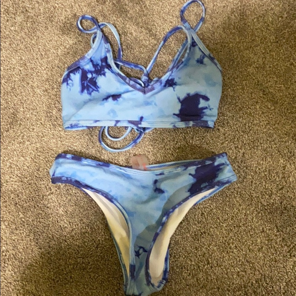 blue bikini
